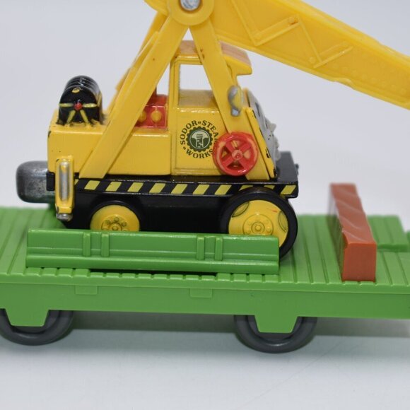 Thomas & Friends Kavin 2009 on Green Flatbed 2001 Plarail Railway Train TOMY - Picture 9 of 10